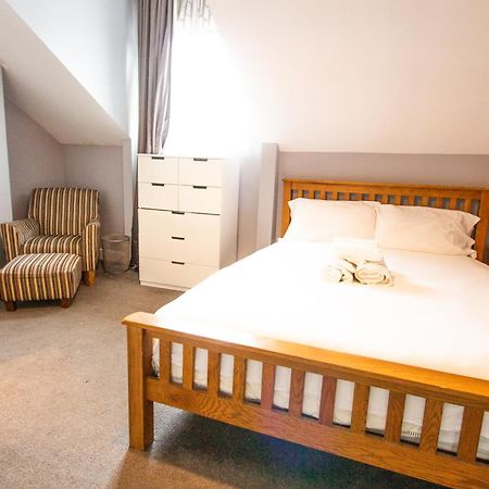 Homely Ensuite Room Near City Centre Манчестър Екстериор снимка