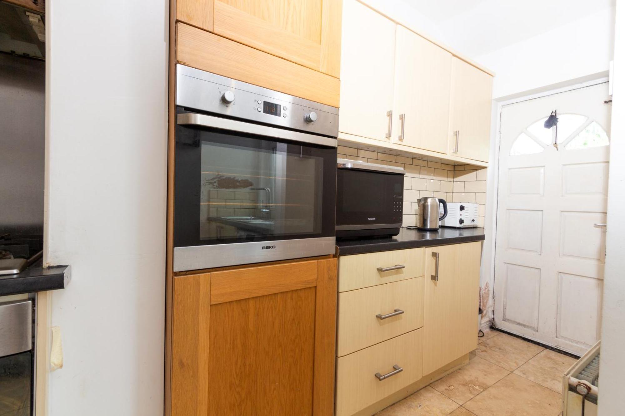 Homely Ensuite Room Near City Centre Манчестър Екстериор снимка